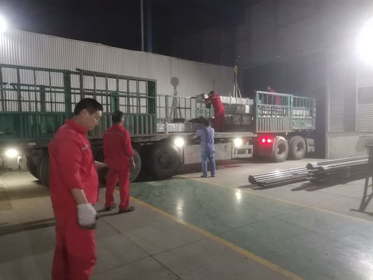 Zwykła powierzchnia Stacjonarna pompa z wkładem prętowym Ciężka / cienkościenna beczka