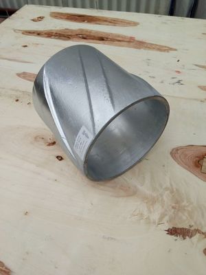 Zintegrowany stalowy centralizator ze sprężyną kabłąkową Narzędzia do cementowania Centralizatory obudów